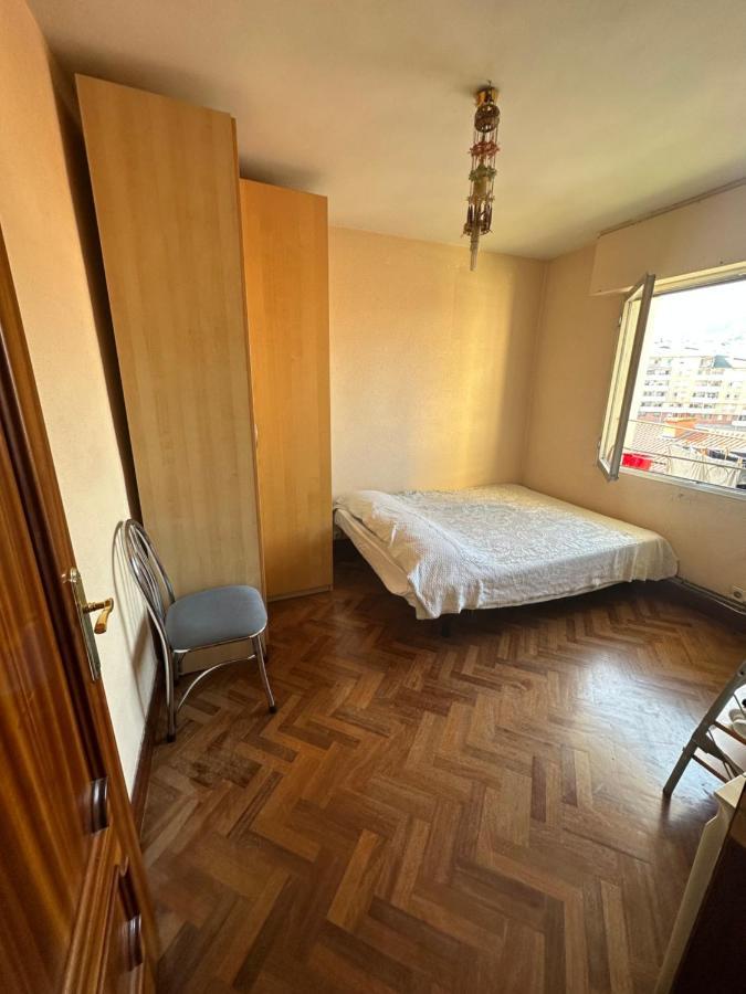 Apartament Habitacion En Casa Particular Bilbao Zewnętrze zdjęcie